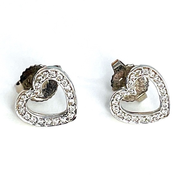 Tiffany & Co. Jewelry - ❌SOLD❌Tiffany white gold diamond metro heart earrings